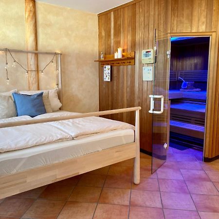 Private Spa Mit Sauna Und Whirlpool Schrozberg Dış mekan fotoğraf