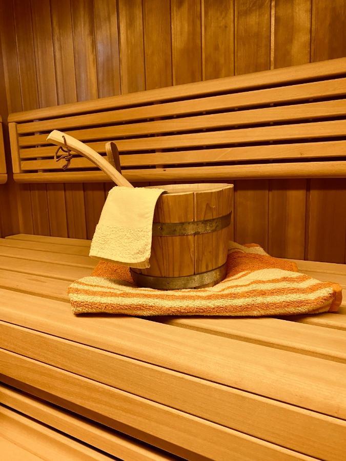 Private Spa Mit Sauna Und Whirlpool Schrozberg Dış mekan fotoğraf